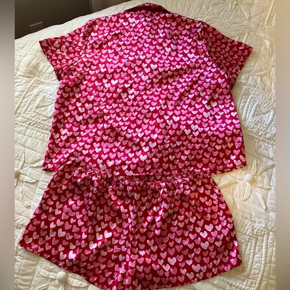 Adorable pink hearts PJ set 1X by In Bloom - Picture 2 of 8